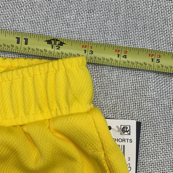 ID Ideology Men's Mesh Break Shorts Size M - Picture 8 of 9